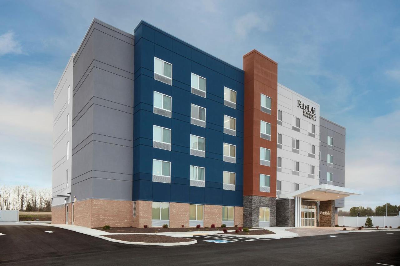 Fairfield Inn & Suites By Marriott Stony Creek Exteriör bild